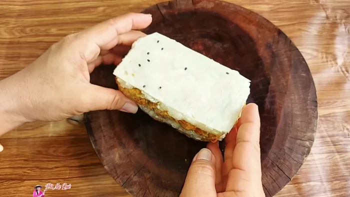 Air fry at 150°C for 10 minutes until fragrant.