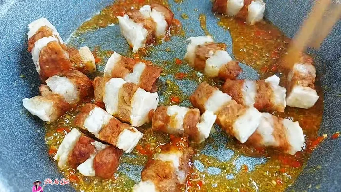 Add the fried vegan pork belly to the sauce and stir until the flavors combine.