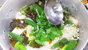Sour Giang Leaf Soup: A Vegetarian Delight