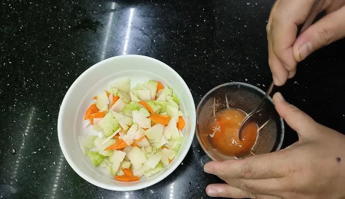 If using, add finely chopped fresh garlic and chili to the sauce.