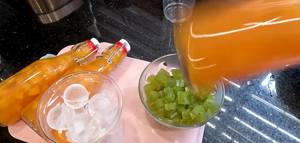 Refreshing Orange Syrup with Pandan Jelly: Easy Recipe
