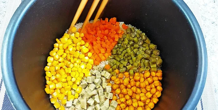 Serve the Lazy Rice on a plate.