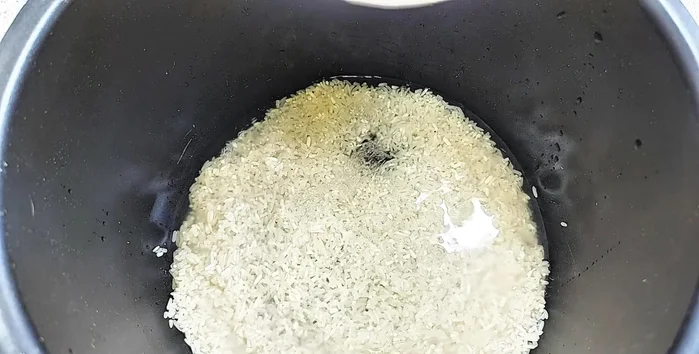 Add enough water for your rice cooker (adjust based on rice type).