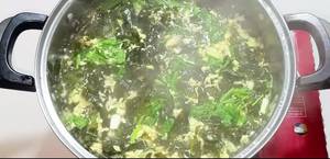 Delicious Seaweed Egg Soup Recipe (No Fishy Smell!)