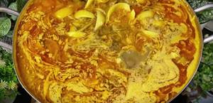 Delicious Duck Curry with Wax Banana: A Party Favorite Recipe