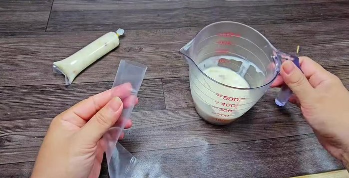 Transfer the mixture to ice cream bags or containers. Seal tightly.