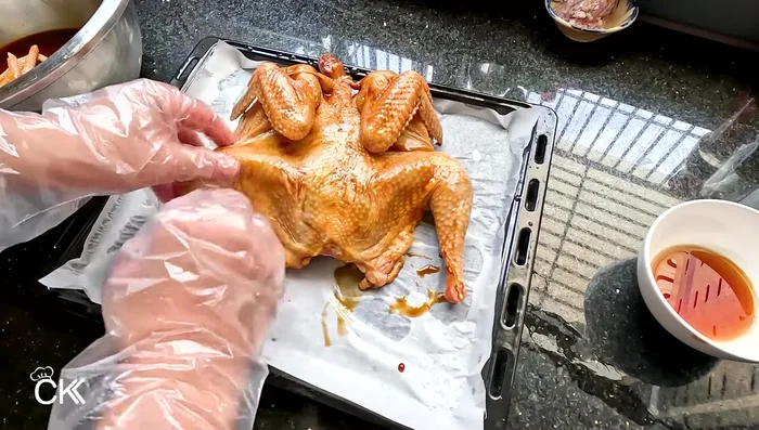 Preheat the oven to 160°C (320°F) with fan.