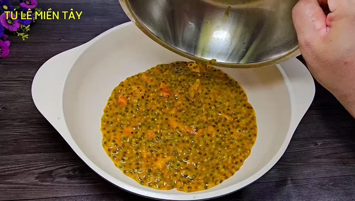 Marinate passion fruit and mangosteen: Mix passion fruit pulp (500g), 500g sugar, and 1/2 teaspoon salt. Add the mangosteen flesh (900g from 2kg of mangosteens). Stir gently to combine. Let it sit for 1-2 hours.