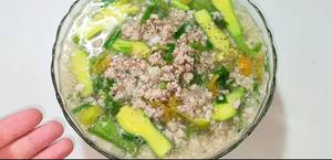 Delicious Pumpkin Bud Soup with Minced Pork: Family Meal Recipe