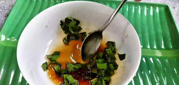Add chopped coriander leaves to the marinated beets.