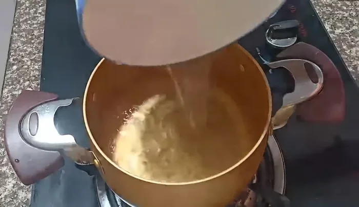 Boil another pot of water with 2 tablespoons of sugar (white, brown, or rock sugar).