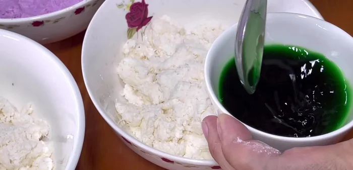 Add pandan leaf water/essence to another part and mix well.