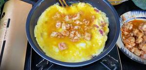 Shrimp & Egg Fried Rice: Viral Recipe - Quick & Easy!