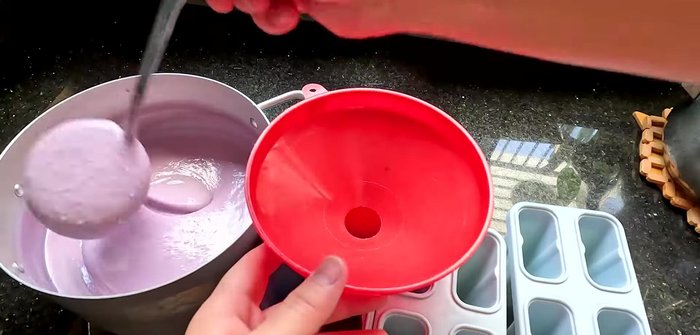 Layer the taro and coconut mixtures in an ice cream mold or freezer bags. Freeze for at least 3 hours or overnight.