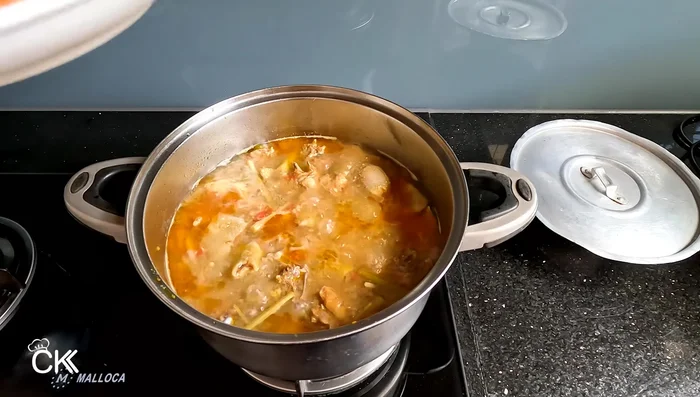 Add carrots and cook for another 5-7 minutes. (243.36)