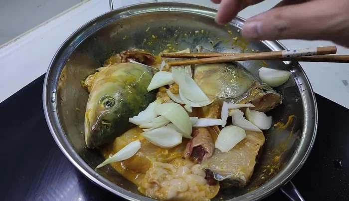 Marinate for 15-20 minutes.