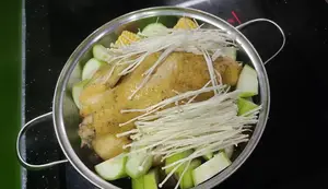 Fragrant Steamed Chicken with Squash Recipe