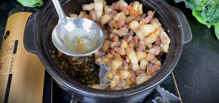 Skim off excess fat from the pot.