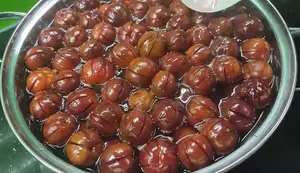 Homemade Plum Juice: A Refreshing Summer Drink Recipe